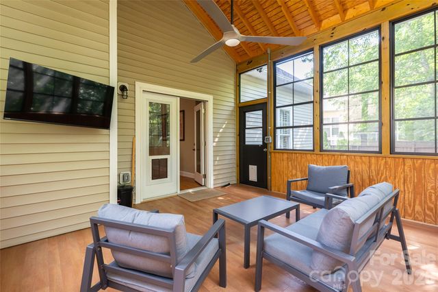 1328 Heathbrook Circle, Asheville, NC 28803