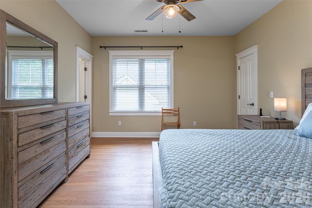 1328 Heathbrook Circle, Asheville, NC 28803