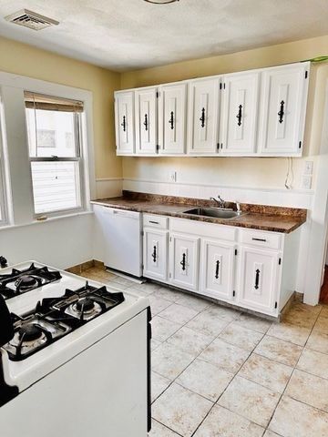 53 Fairfax St 2, Somerville, MA 02144