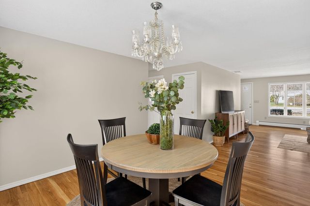 493 Prince Hinckley Road, Centerville, MA 02632