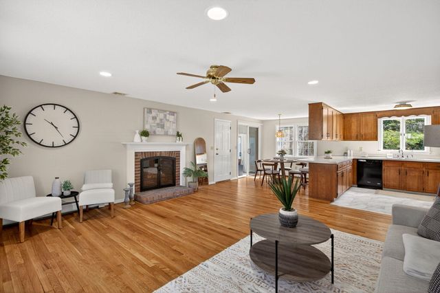 493 Prince Hinckley Road, Centerville, MA 02632