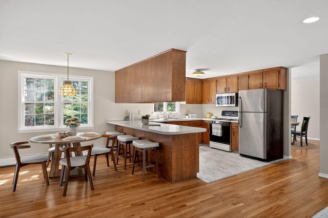 493 Prince Hinckley Road, Centerville, MA 02632