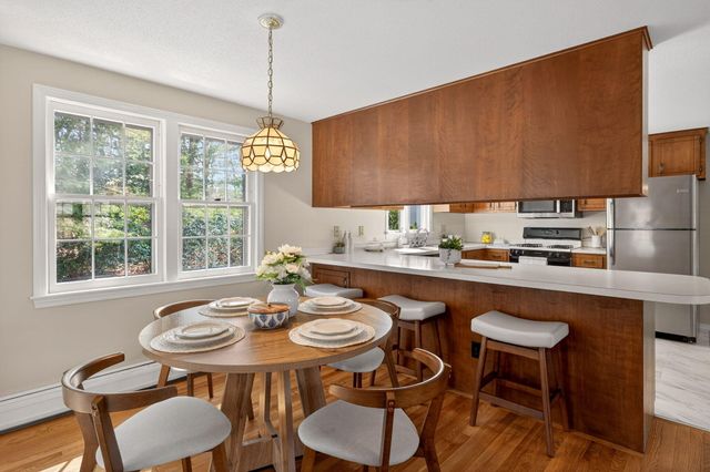 493 Prince Hinckley Road, Centerville, MA 02632