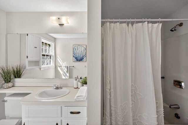 493 Prince Hinckley Road, Centerville, MA 02632