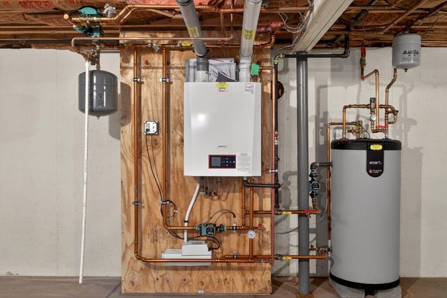 493 Prince Hinckley Road, Centerville, MA 02632