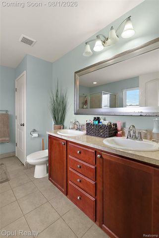 2448 Solace Drive, Commerce Charter Township, MI 48382