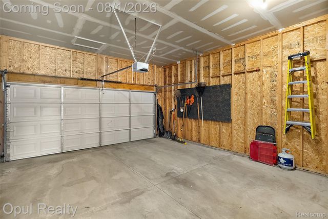 2448 Solace Drive, Commerce Charter Township, MI 48382