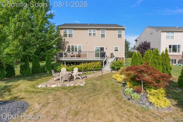 2448 Solace Drive, Commerce Charter Township, MI 48382