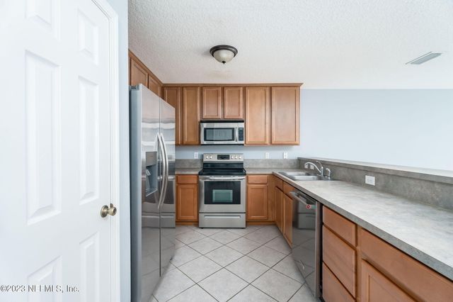 822 BLACK CHERRY Drive S, St. Johns, FL 32259