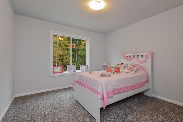 Unit 34 Legacy Lane, Hastings, MI 49058