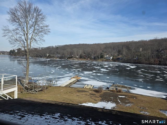 23 Cedar Drive, Danbury, CT 06811