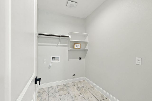 20302 Boggy Ford RD, Lago Vista, TX 78645