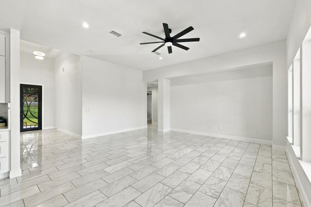 20302 Boggy Ford RD, Lago Vista, TX 78645