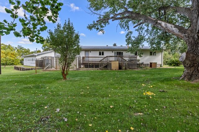 1100 78th St SE, Minot, ND 58701