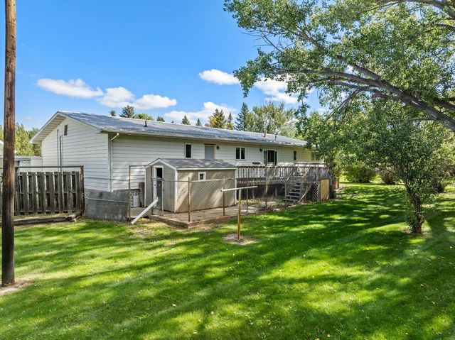 1100 78th St SE, Minot, ND 58701