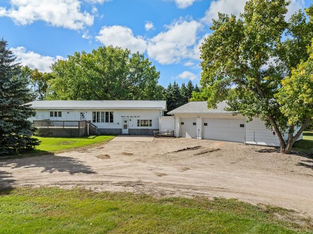 1100 78th St SE, Minot, ND 58701