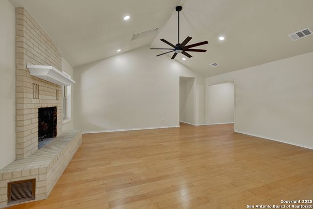 1260 Flaming Oak, New Braunfels, TX 78132