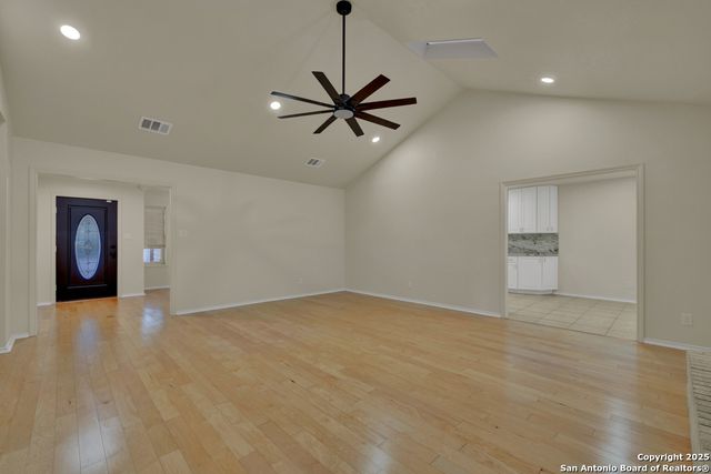 1260 Flaming Oak, New Braunfels, TX 78132