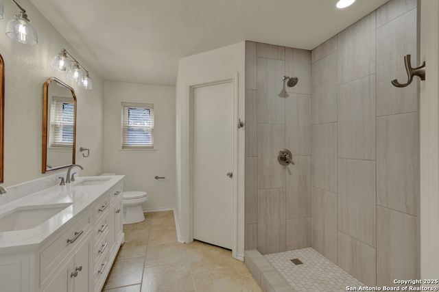 1260 Flaming Oak, New Braunfels, TX 78132
