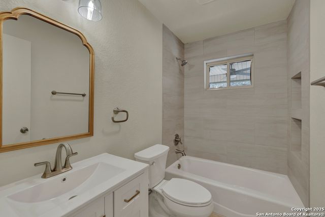 1260 Flaming Oak, New Braunfels, TX 78132