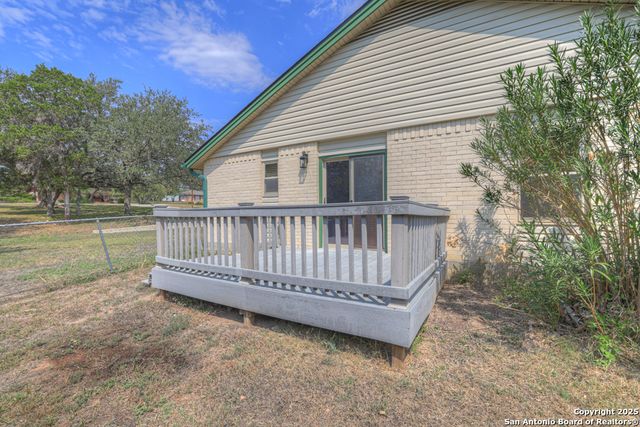 1260 Flaming Oak, New Braunfels, TX 78132