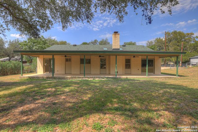 1260 Flaming Oak, New Braunfels, TX 78132