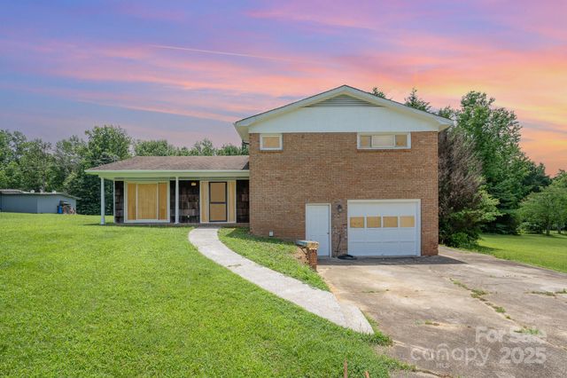 5858 Mundy Road, Denver, NC 28037
