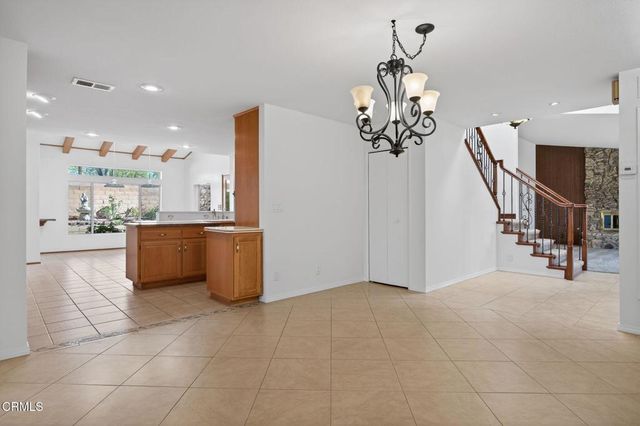 312 Regis Avenue, Ventura, CA 93003