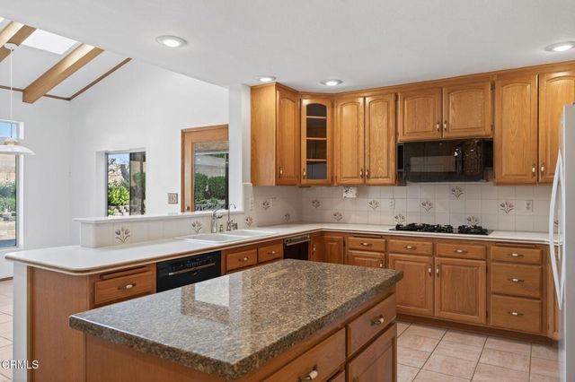 312 Regis Avenue, Ventura, CA 93003