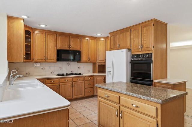 312 Regis Avenue, Ventura, CA 93003