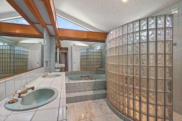 312 Regis Avenue, Ventura, CA 93003