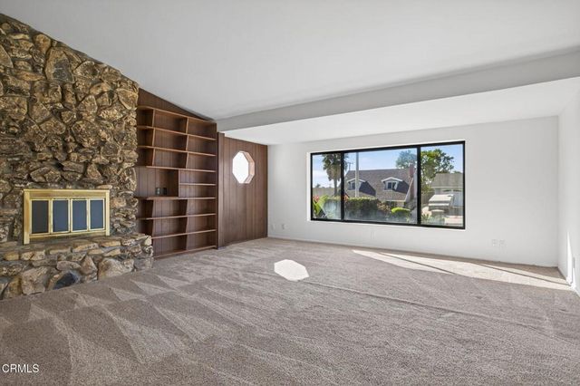 312 Regis Avenue, Ventura, CA 93003