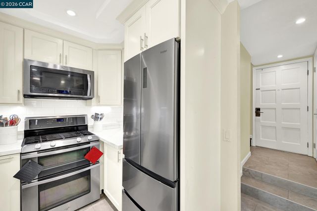 1896 San Vincente Dr 12, Concord, CA 94519