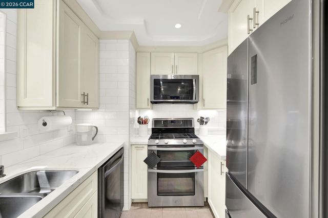 1896 San Vincente Dr 12, Concord, CA 94519