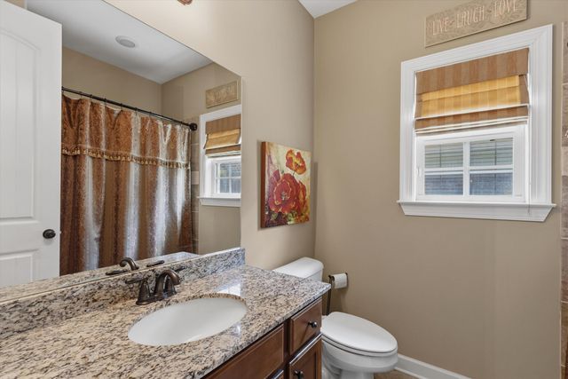 50 ARABELLA CIR, Oakland, TN 38060