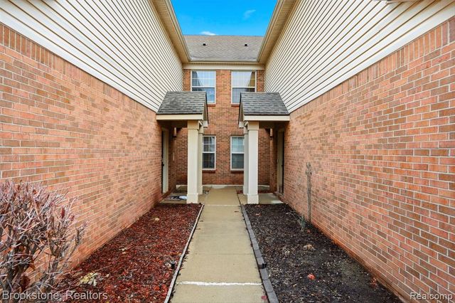 42842 Patty Lane, Van Buren, MI 48111