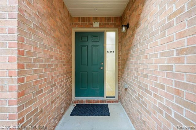 42842 Patty Lane, Van Buren, MI 48111