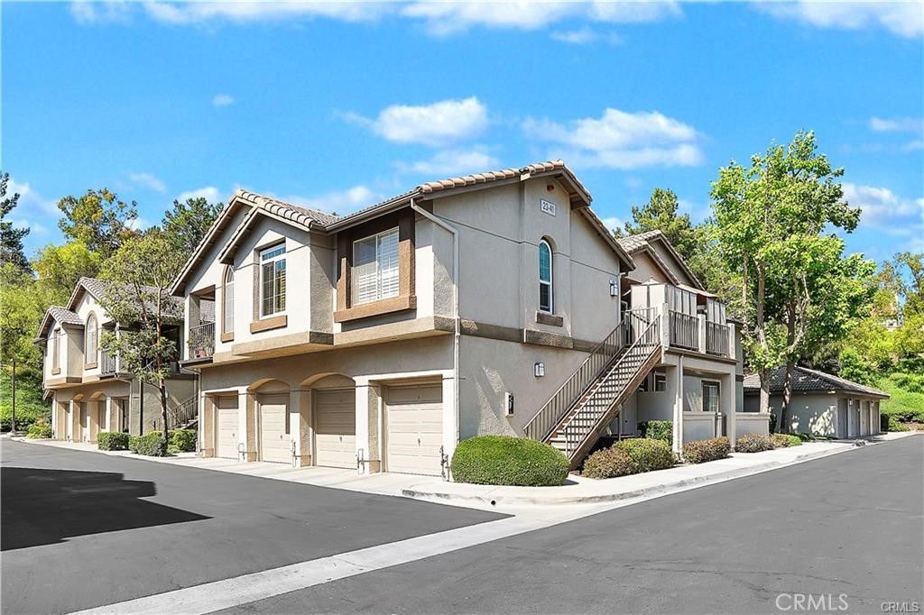 27 Chaumont Circle, Lake Forest, CA 92610