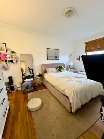 384 Commonwealth Ave 61, Boston, MA 02215