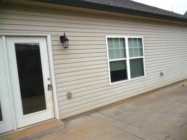 718 Monarchos Bnd, Burns, TN 37029