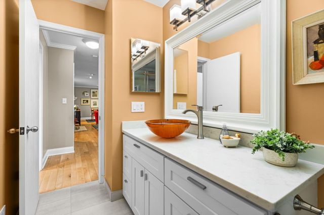 2202 Pine Grove Court, Ann Arbor, MI 48103
