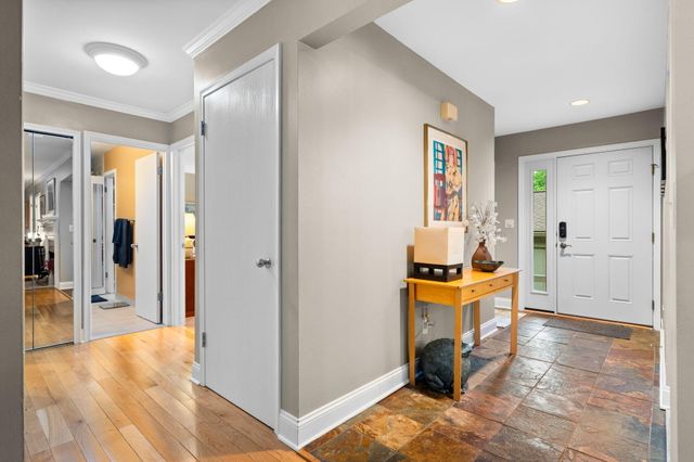 2202 Pine Grove Court, Ann Arbor, MI 48103
