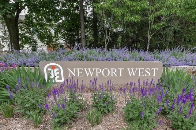 2202 Pine Grove Court, Ann Arbor, MI 48103
