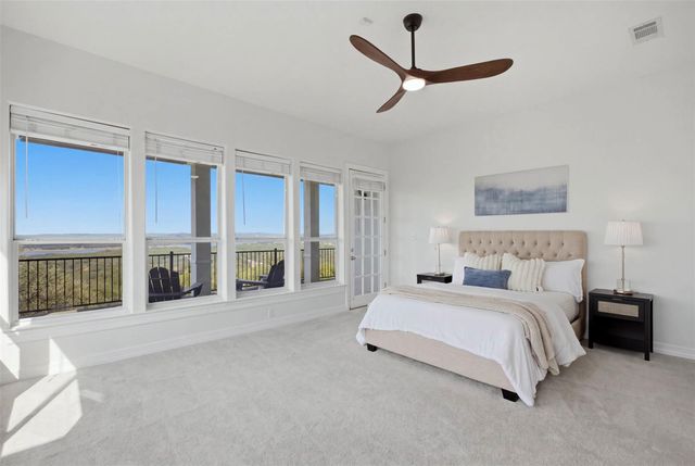 7008 Deepwood DR, Lago Vista, TX 78645