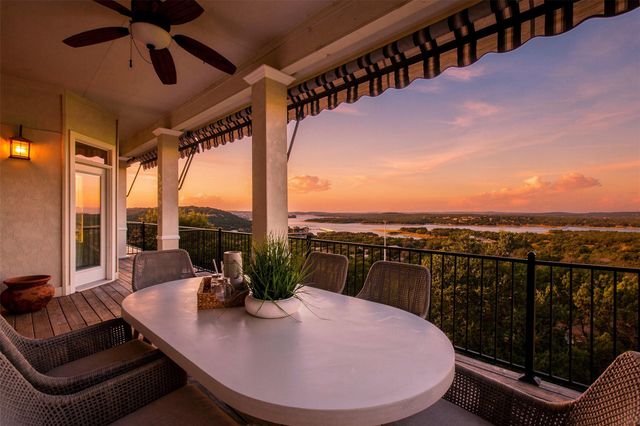 7008 Deepwood DR, Lago Vista, TX 78645