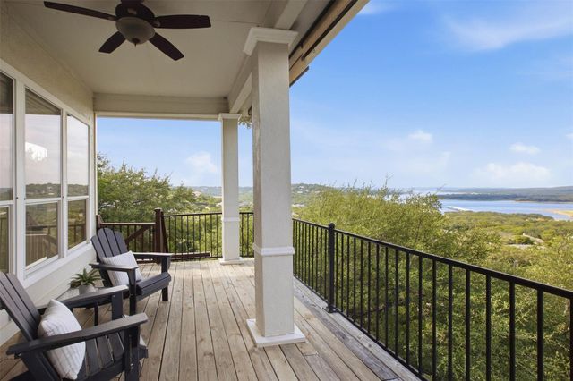 7008 Deepwood DR, Lago Vista, TX 78645