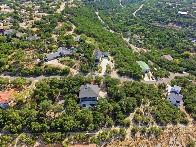 7008 Deepwood DR, Lago Vista, TX 78645