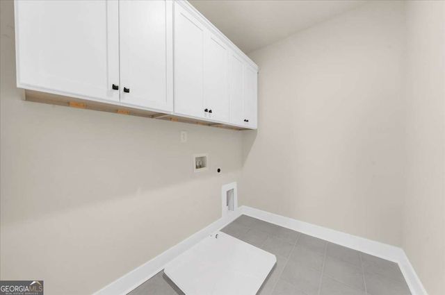 5559 Overview Drive, Flowery Branch, GA 30542