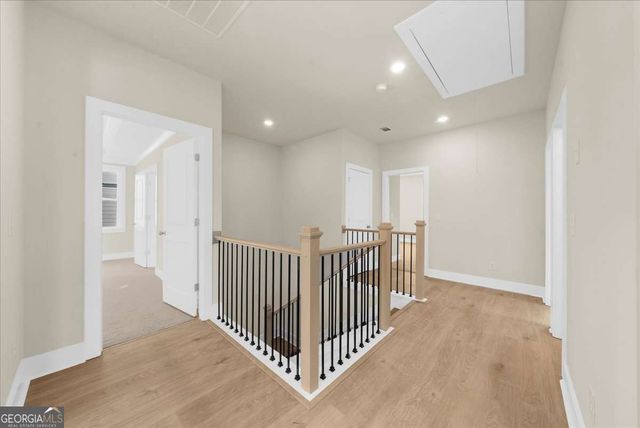 5559 Overview Drive, Flowery Branch, GA 30542