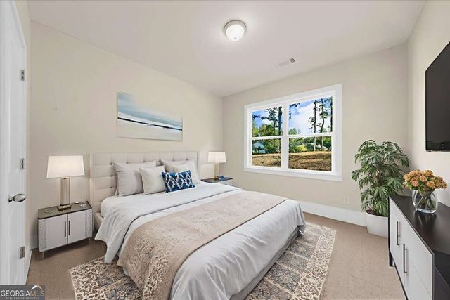 5559 Overview Drive, Flowery Branch, GA 30542